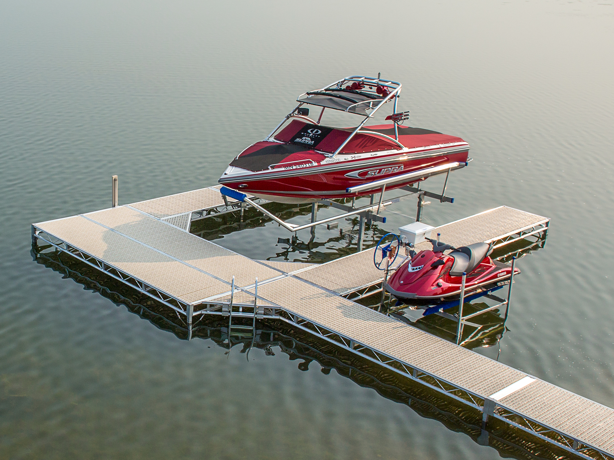 ShoreMaster Infinity TS9 Dock with Hydraulic Lift, PWC Lift and Tan Flow Through Decking