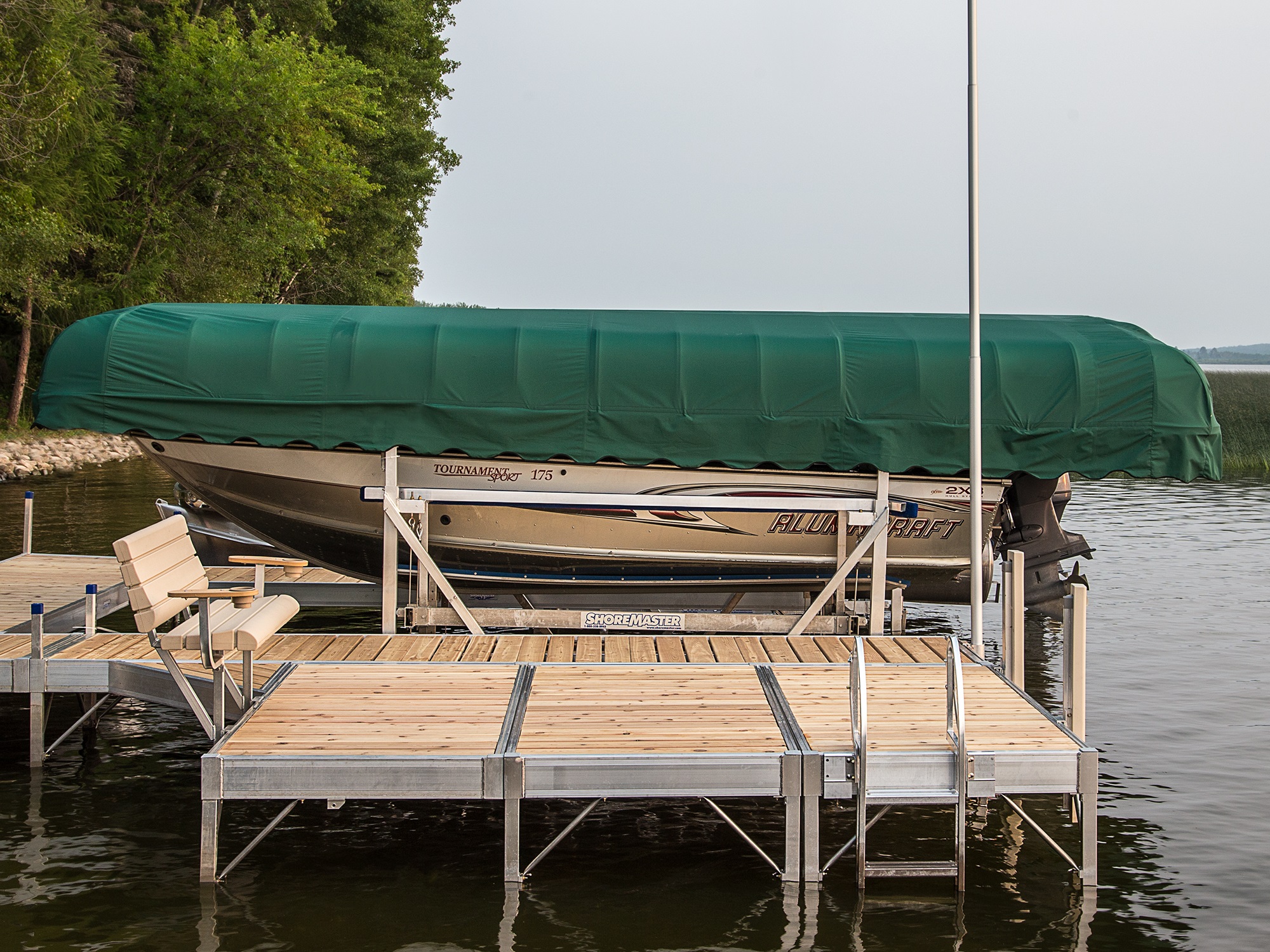 Vertical Lift Double V-Side Green Canopy Infinity RS7 Dock with Cedar Decking